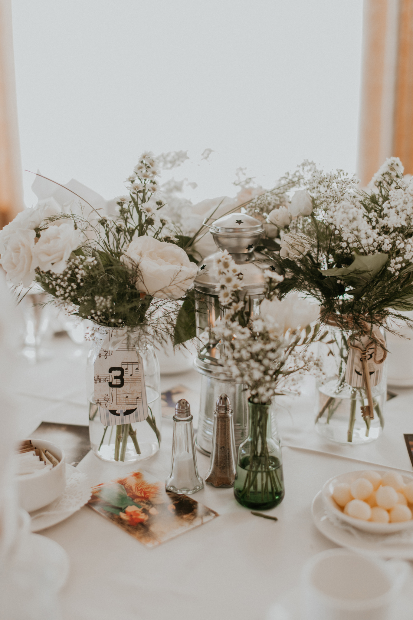 Table setting at wedding